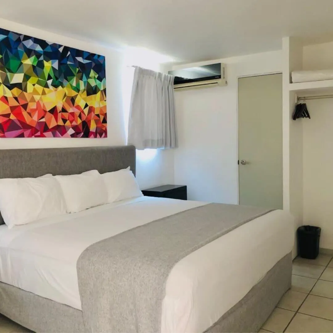 Container Inn Hotel Aeropuerto Puerto Vallarta
