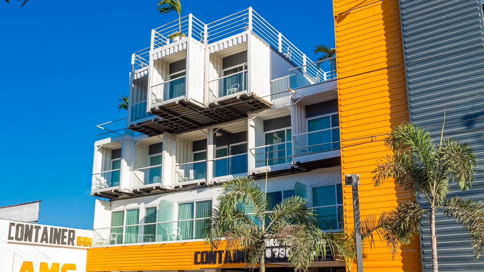 Container Inn Hotel Aeropuerto Puerto Vallarta